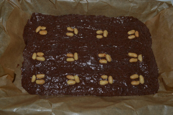 La dorinta decorati cu arahide