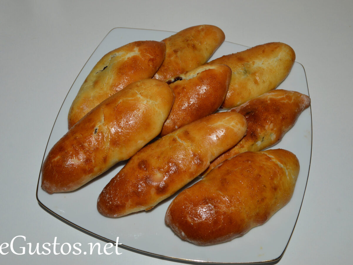 Pateuri cu gem sau dulceata la cuptor poza