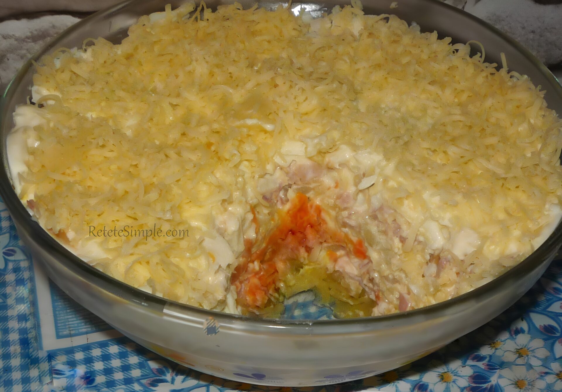 Salata de pui, cartofi si morcov