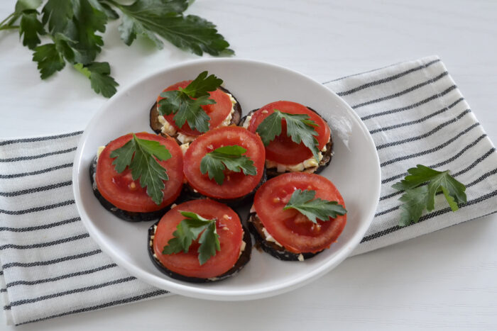 Zacusca de vinete cu oua si usturoi poza