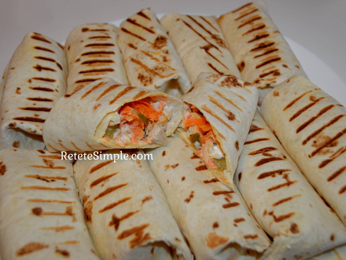 Shaorma din tortilla cu pui si legume poza