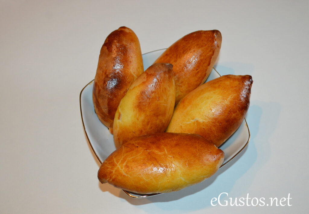 Pateuri cu dulceata la Air Fryer