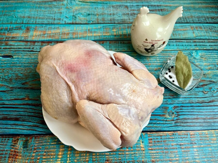 poza cu ingredientele pentru pui in borcan