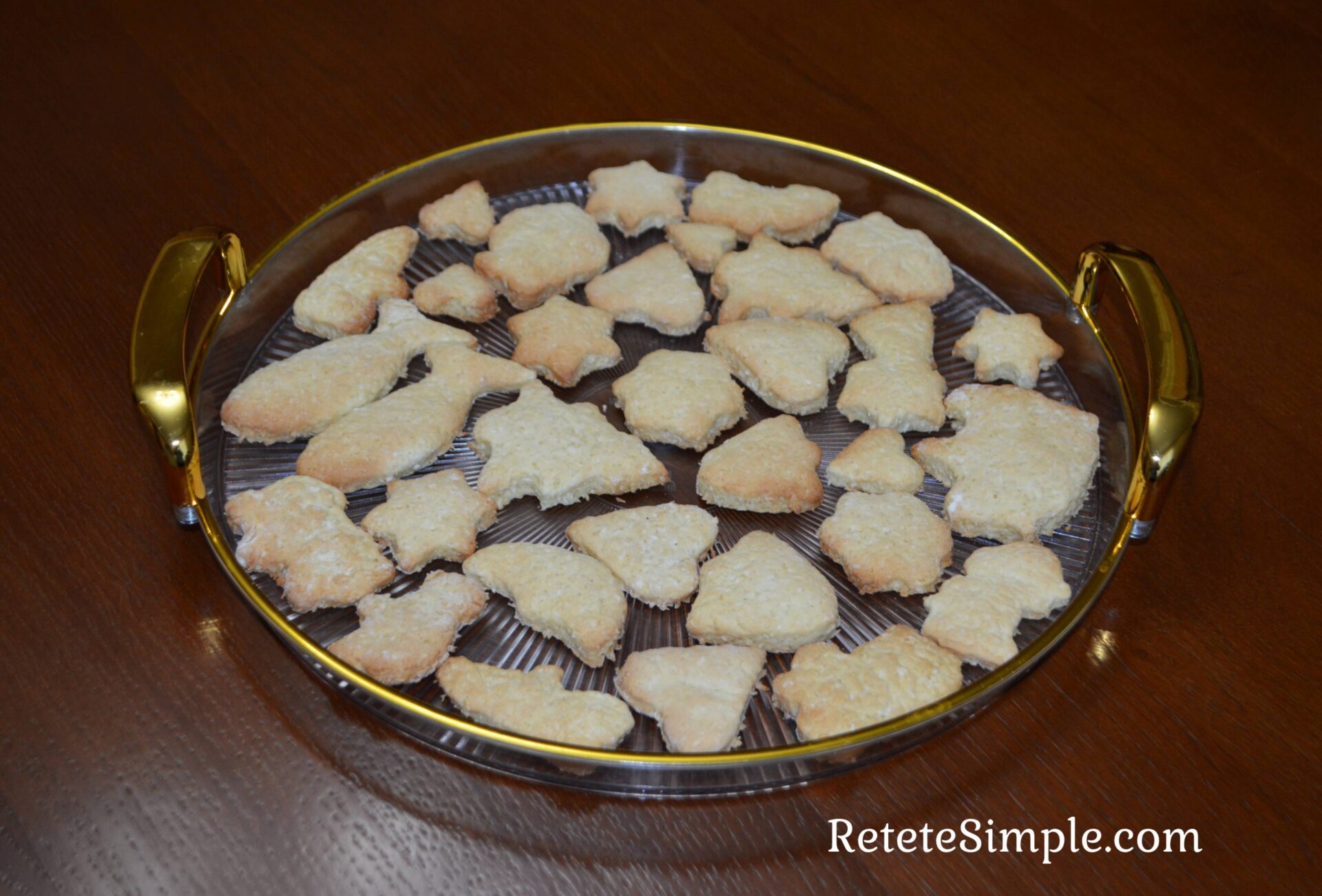 Biscuiti pentru copii - cea mai simpla reteta poza