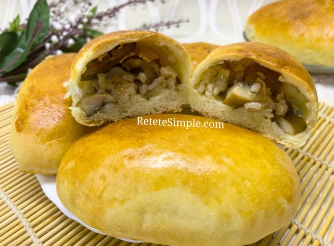 Pateuri cu ciuperci si orez