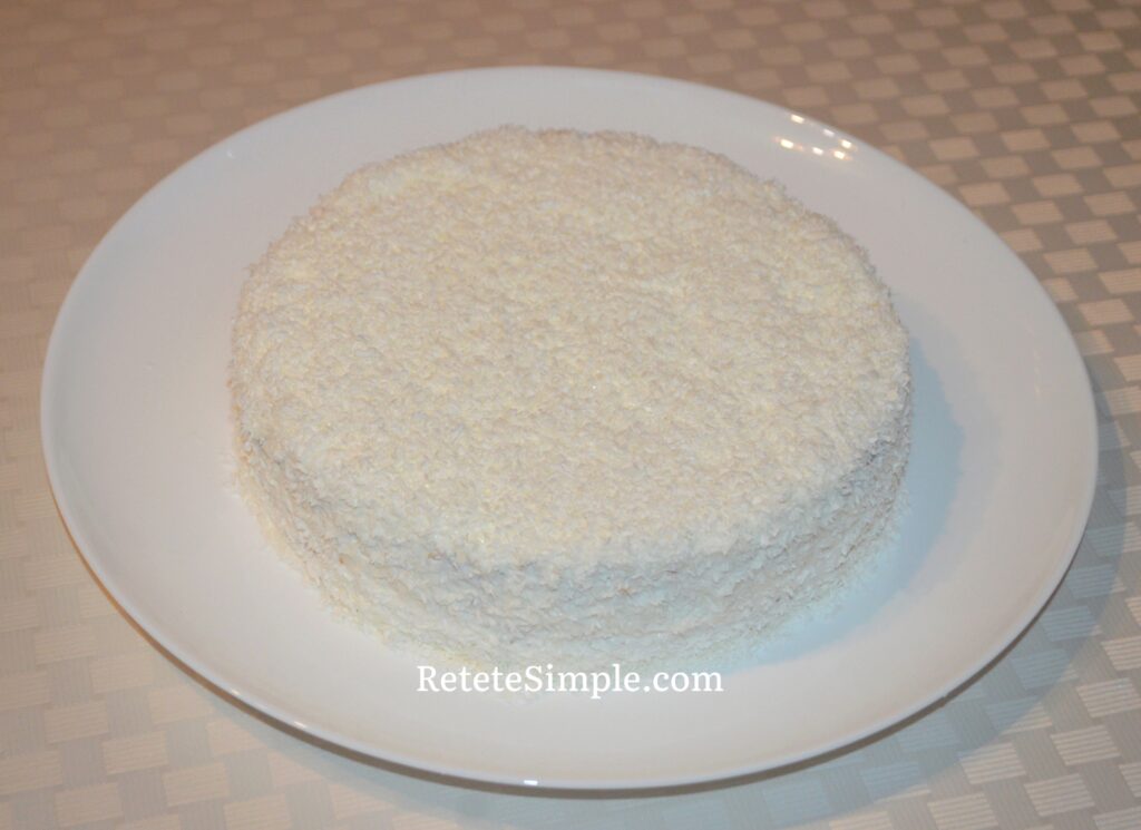 tortul de cocos finisat
