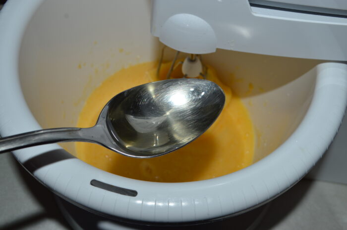 Add 3 tablespoons oil