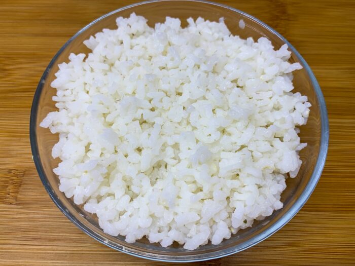 se spala orezul de cateva ori