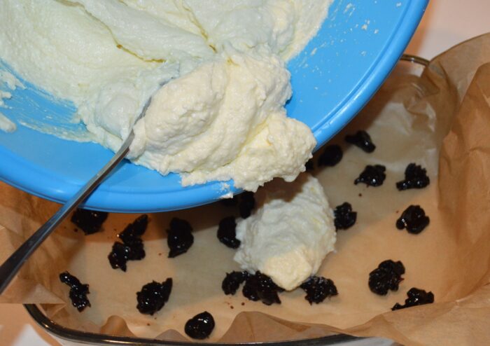 Pour the cheese mixture