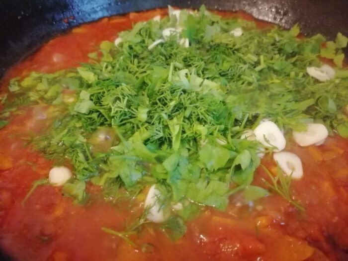 Se adaugă verdeața