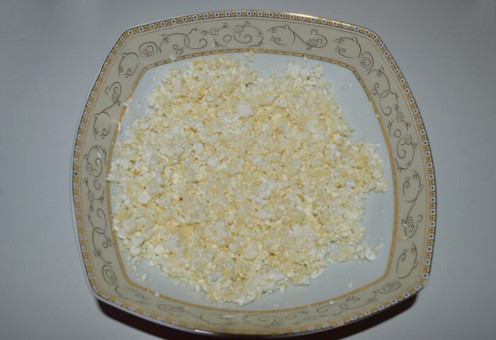 Mix the ingredients together