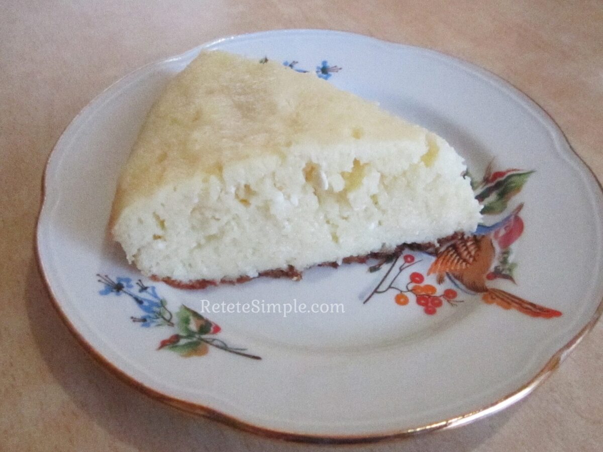 budinca fina si pufoasa de branza si cascaval