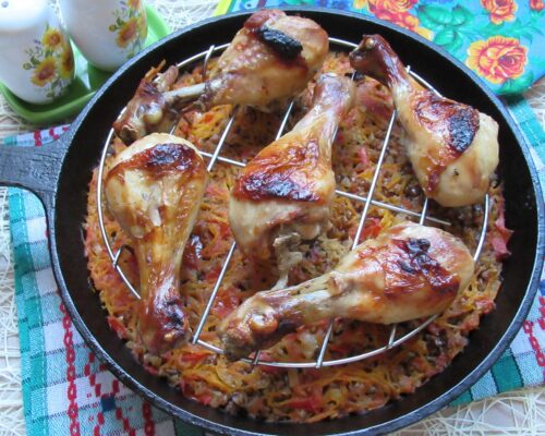 pe masa noastra se afla o mancare delicioasa din hrisca aromata