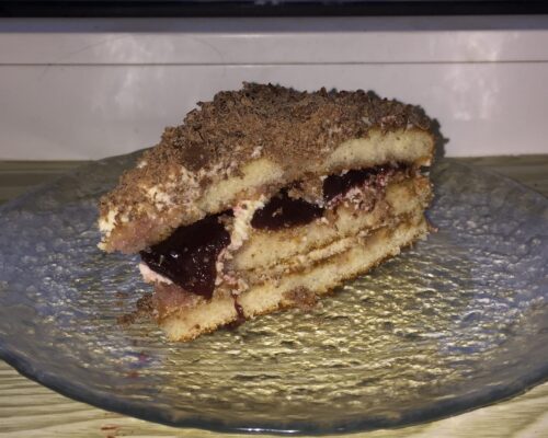 slice of cherry cake