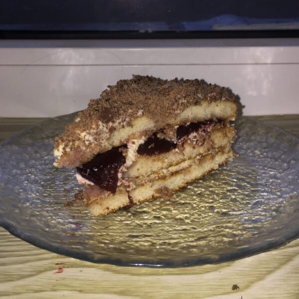 slice of cherry cake