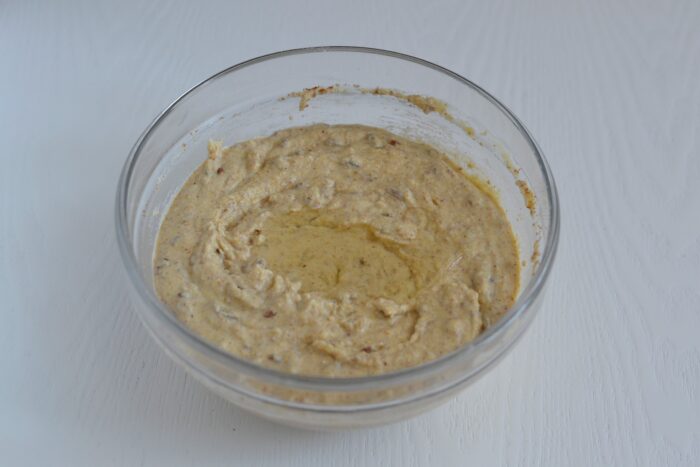 Вливаем масло