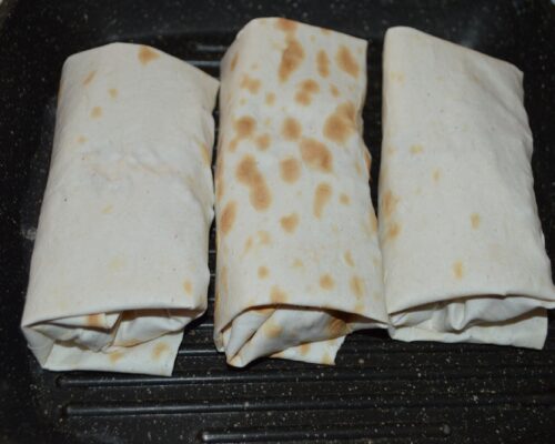 Cook the shawarma for a few minutes