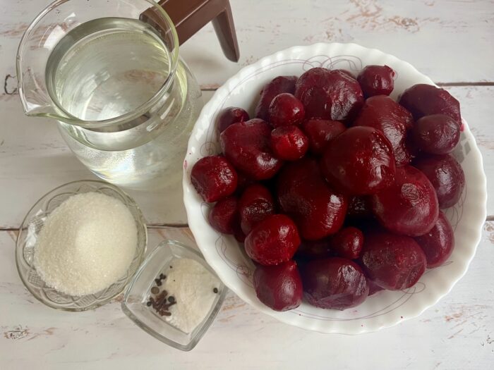 Curatati sfecla fiarta de coaja