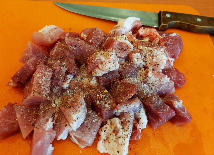 Rinse the pork in cool water