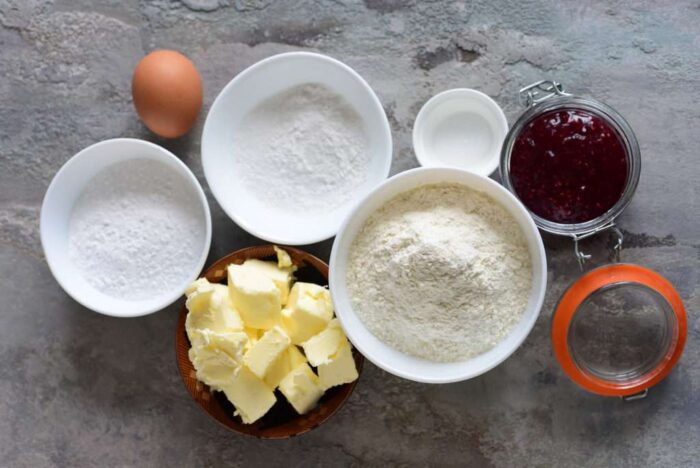 Необходимые для работы продукты перед вами