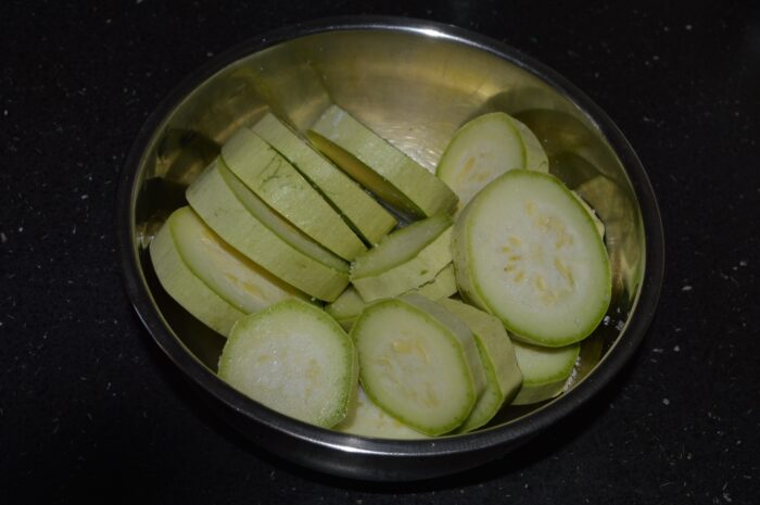 Place them in a bowl and sprinkle with salt