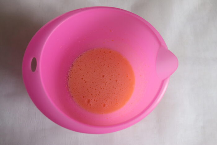 mix the egg and sugar mixture