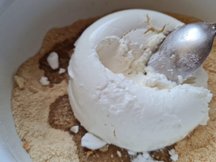 Then add the mascarpone