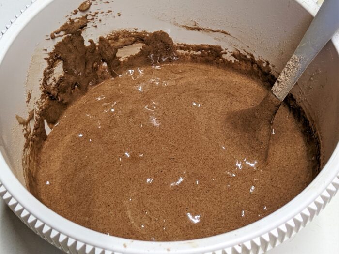 Add the dry ingredients to the egg mixture