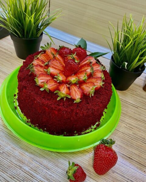 red velvet cake finished