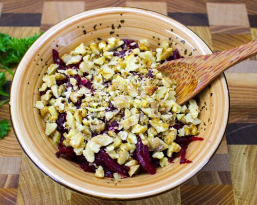 Chop the cooled walnuts