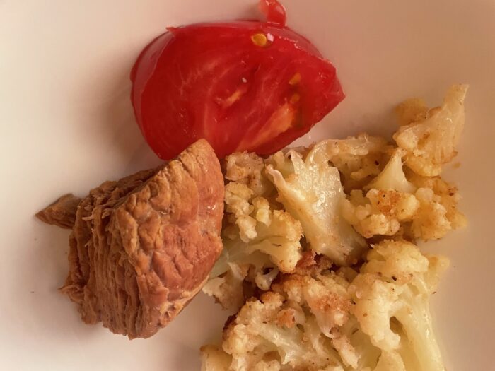 Rustic Abkhazian veal with whole chili and golden broth