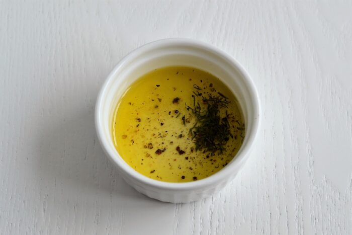 let's prepare the dressing