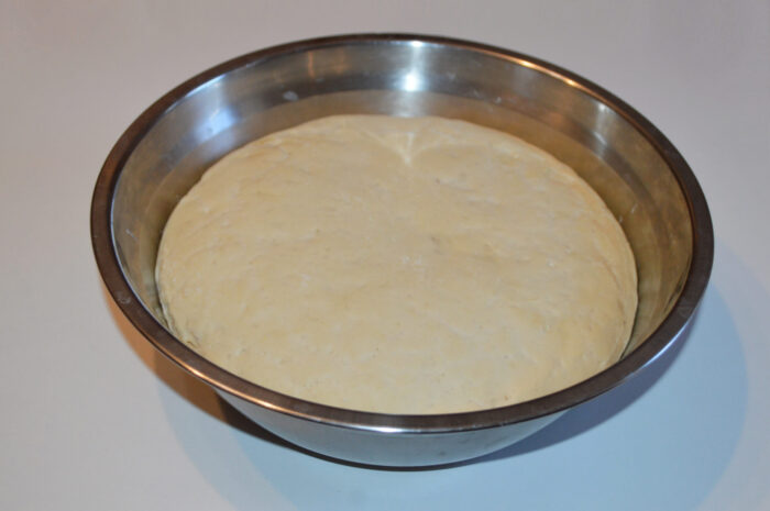 Тесто увеличилось в объеме