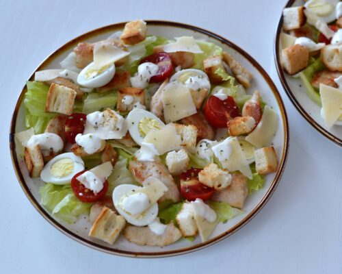 Salt the salad to taste