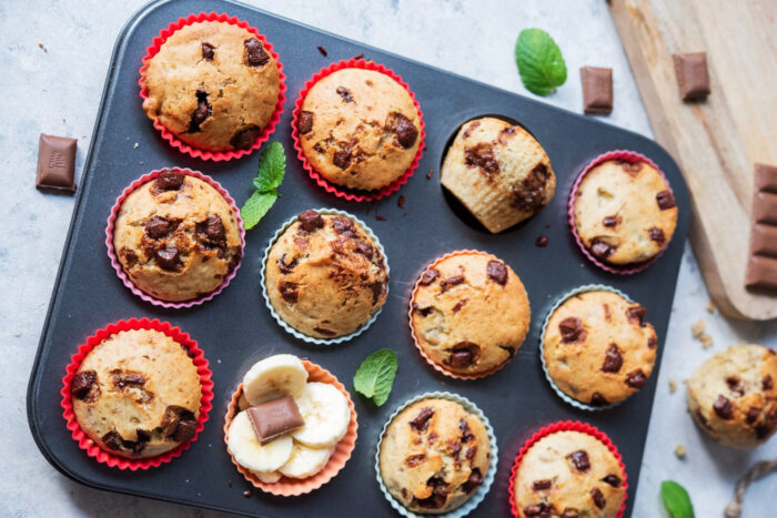 Банановые маффины с шоколадом фото