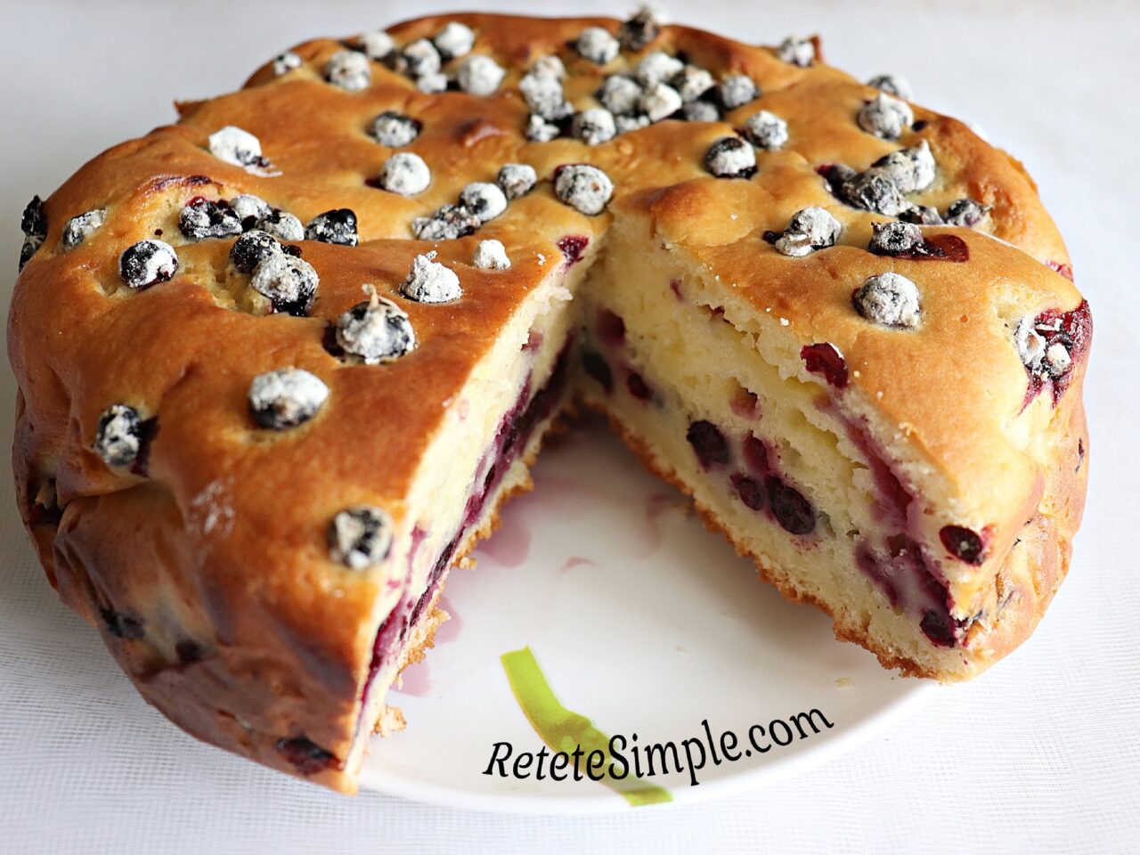Fluffy Blackcurrant Cake