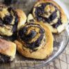 Булочки с маком картинка