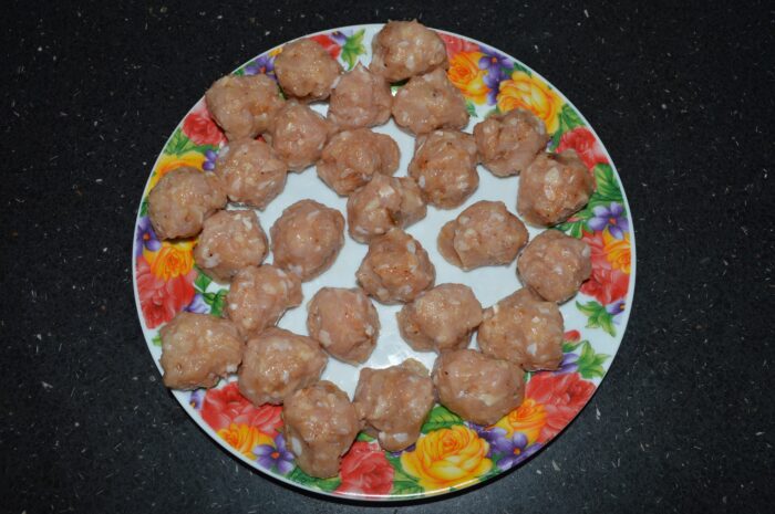 Form small meatballs