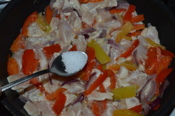 Sprinkle salt to taste