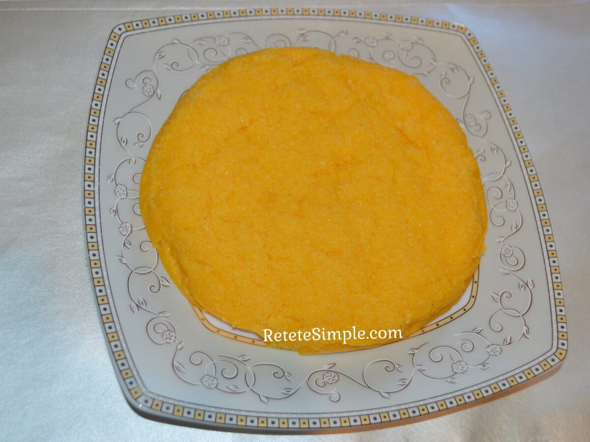 Rustic Moldavian cornmeal porridge Mamaliga from a pot