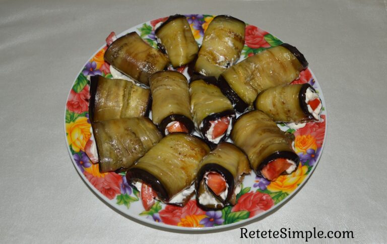Eggplant Rolls with Tomato and Garlic