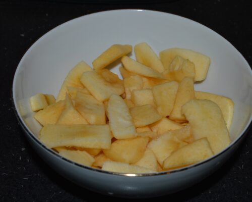 Peel the apples