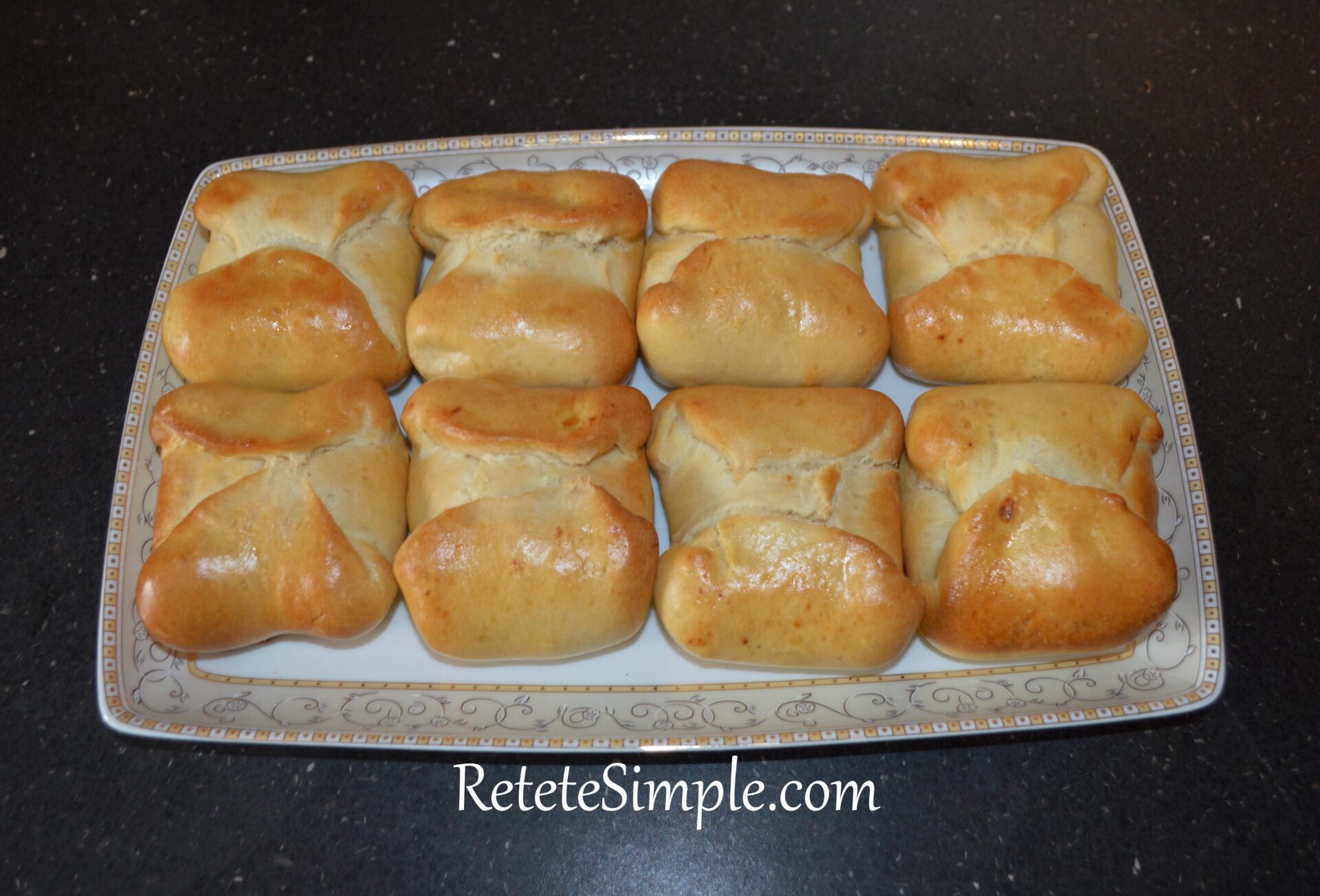 Плацинды молдавские с творогом картинка