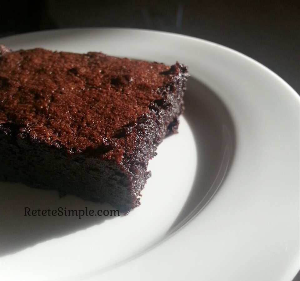 Gluten-free flourless chocolate cake slice on a plate