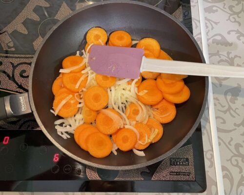 Готовим, помешивая