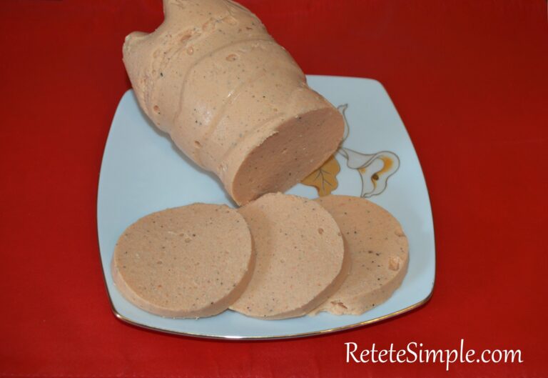 Natural Chicken Salami Made in a Bottle