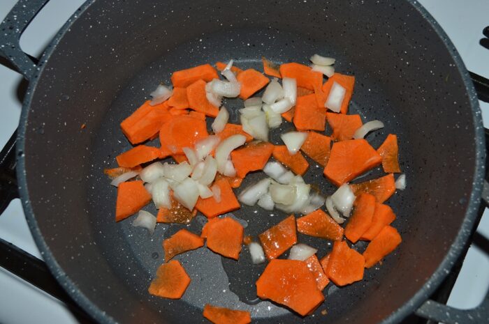 Chop the onion and carrot and fry