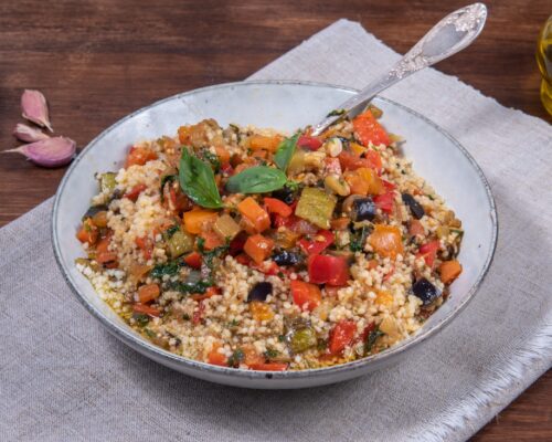 Steamed vegetable couscous