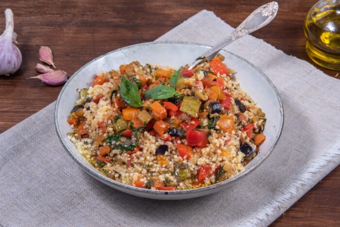 Steamed vegetable couscous