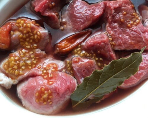 Cut the washed meat